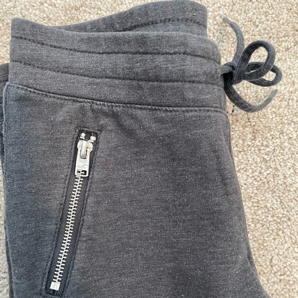 Hollister Grey Joggers Sweatpants Size S - Picture 4 of 5